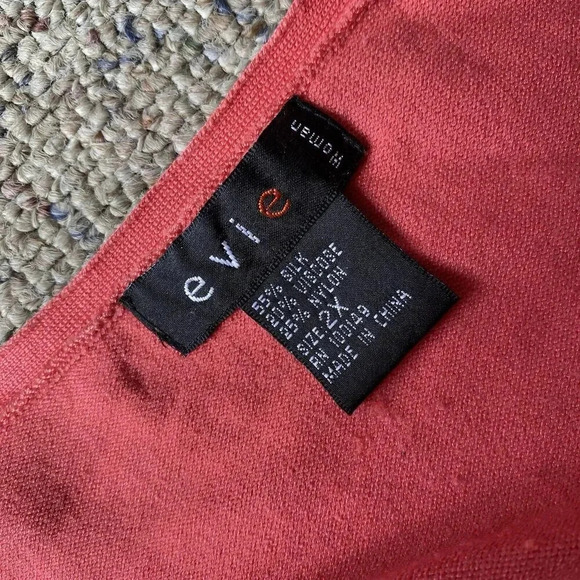 Evie Women's 2X Button Up Silk Blend Knit Cardigan Sweater 3/4 Sleeve V Neck - Picture 4 of 5